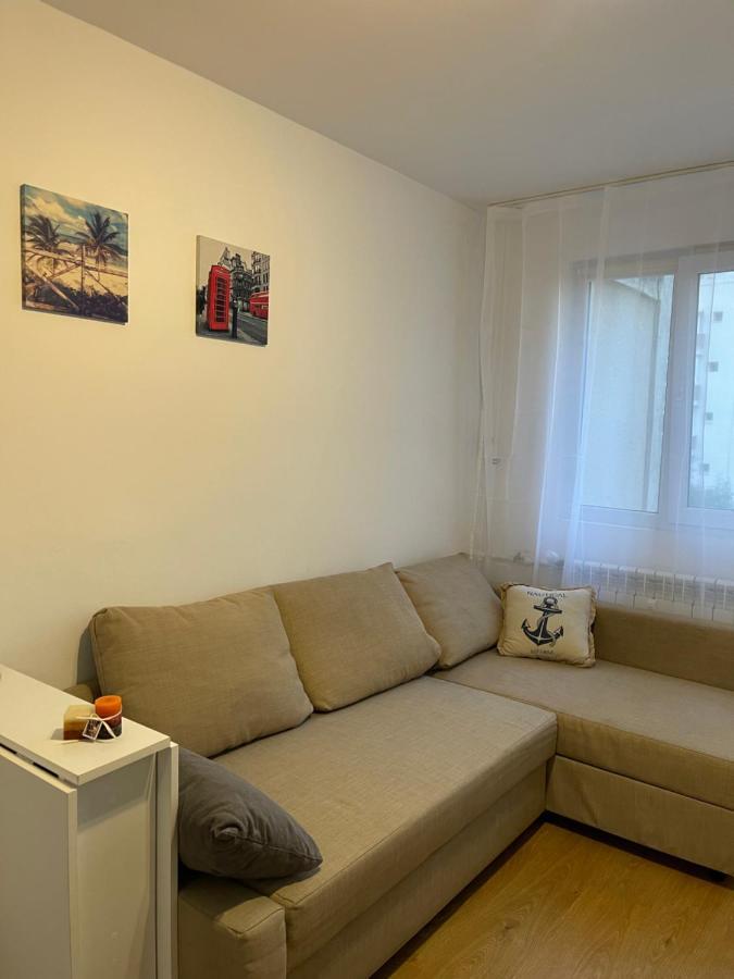 Zeus Apartament Close To Presidencial Palace