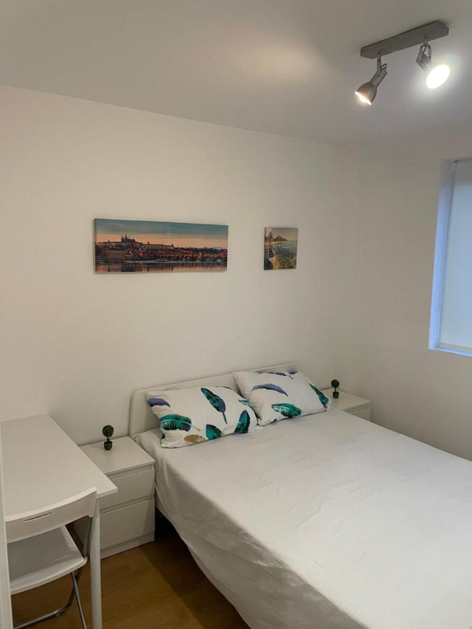 Zeus Apartament Close To Presidencial Palace Apartment *