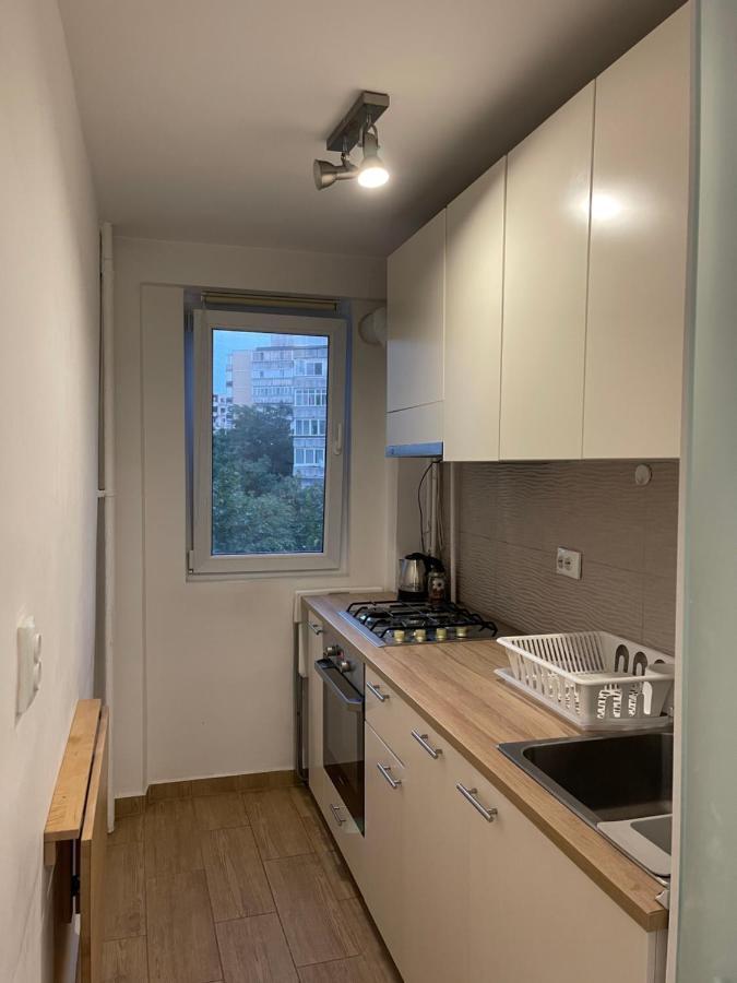 Zeus Apartament Close To Presidencial Palace Apartment