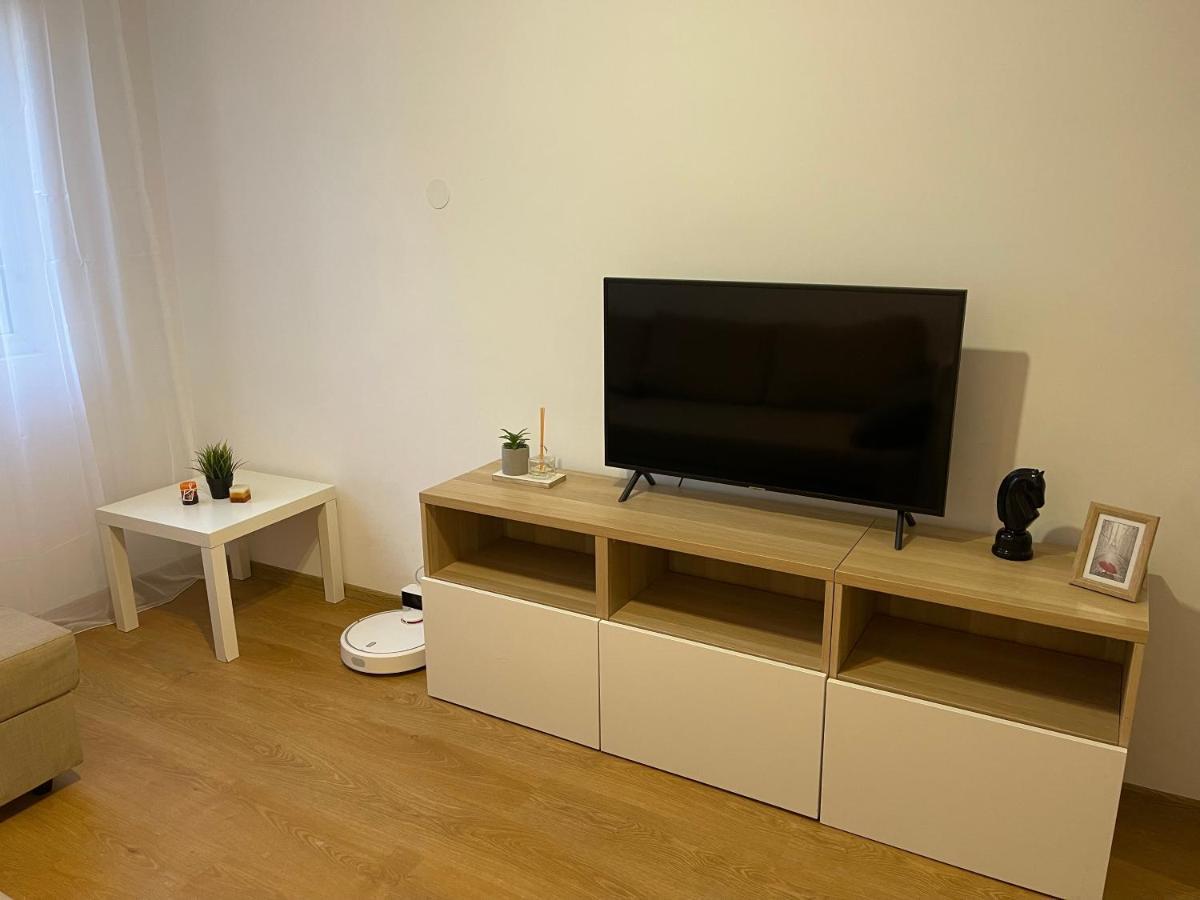 Zeus Apartament Close To Presidencial Palace * Bucharest