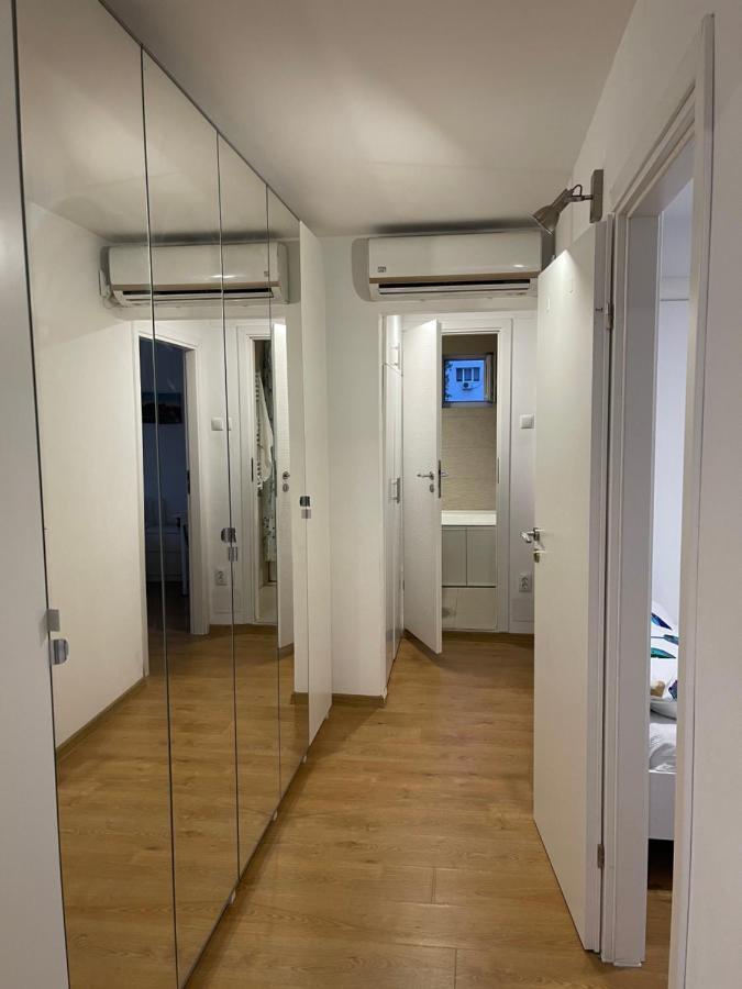 Zeus Apartament Close To Presidencial Palace Bucharest